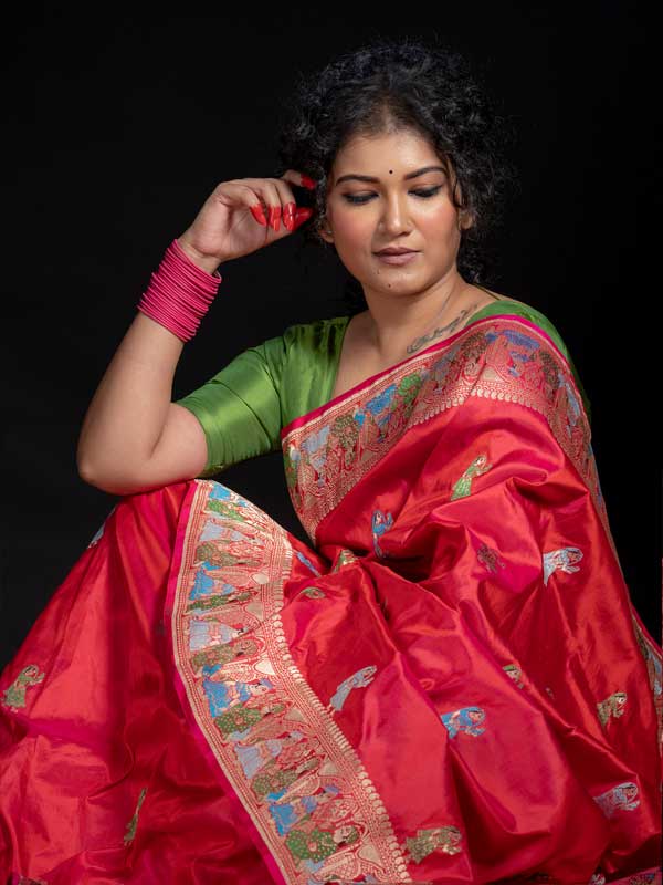 Pure banarasi georgette saree red and light pink with zari woven geometric  weaves and zari woven border at 1809000 by Prashanti – Prashanti Sarees